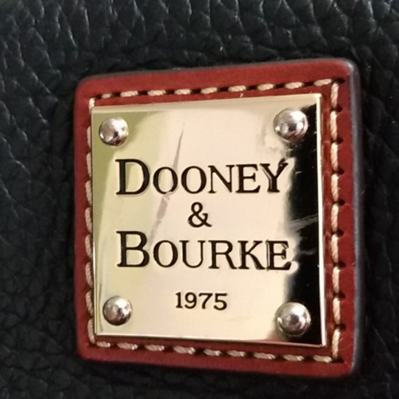 Black Dooney & Burke Purse - Picture 2 of 3